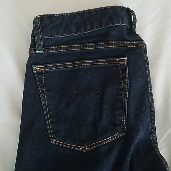 Gap 1969 dark denim curvy fit jeans Sz26/2r- EUC - Picture 3 of 9
